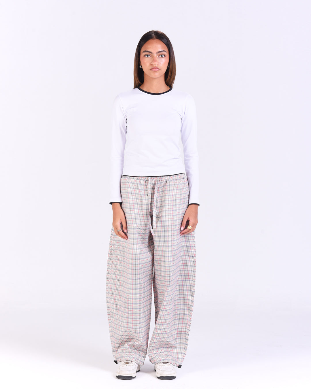White Contrast Long sleeve