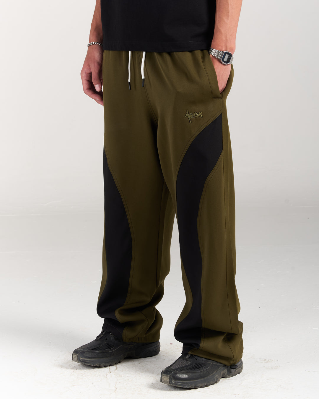 Olive Trackpants 2.0