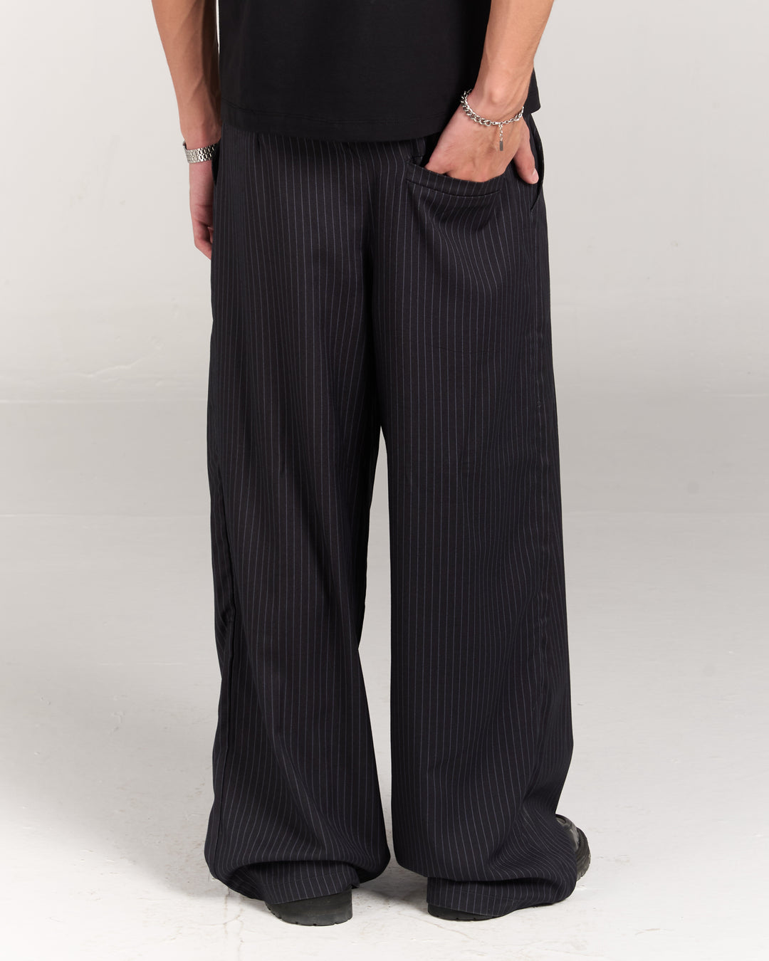 Stripes Tilted Pants