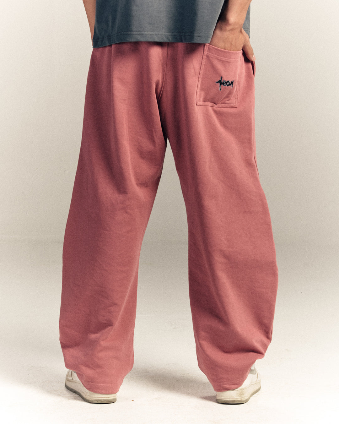 Cashmere Balloon Sweatpants