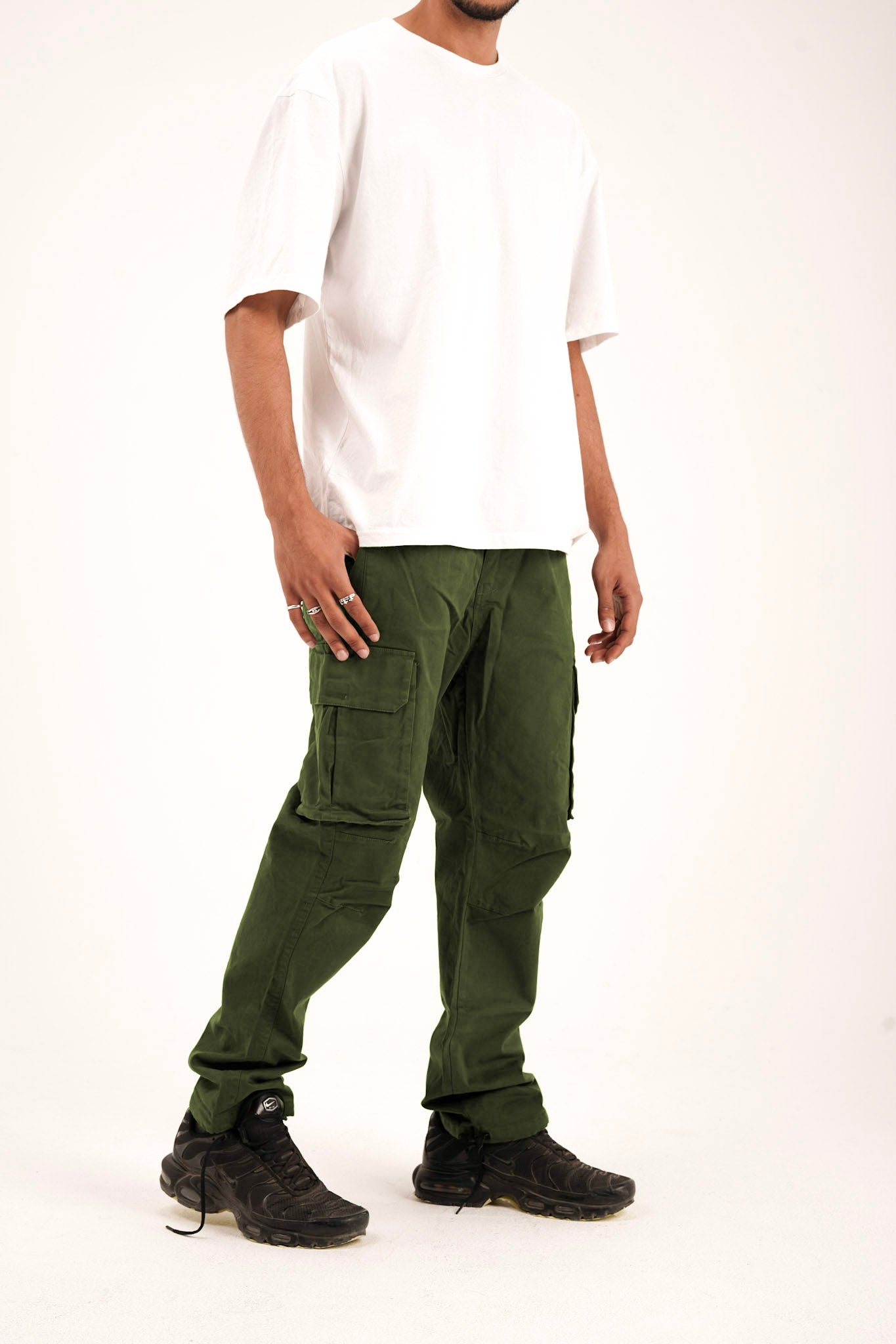 Cargo Pants- Olive Green Baggy Fit Cargos for Men Online | Powerlook